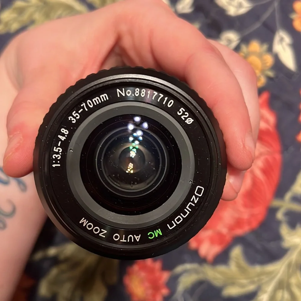 Vintage Ozunon MC Auto Zoom 35-70mm Camera Lens with Case - TESTED